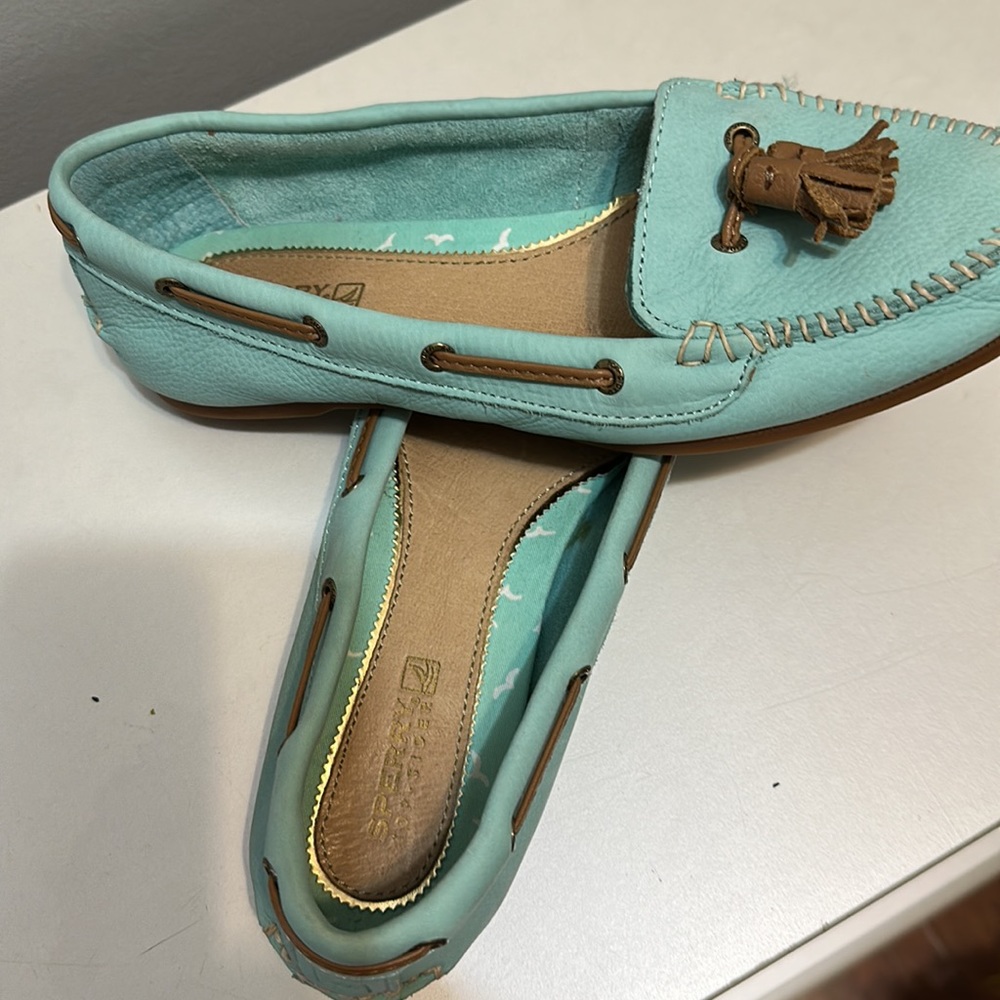 Sperry - Picture 4 of 4